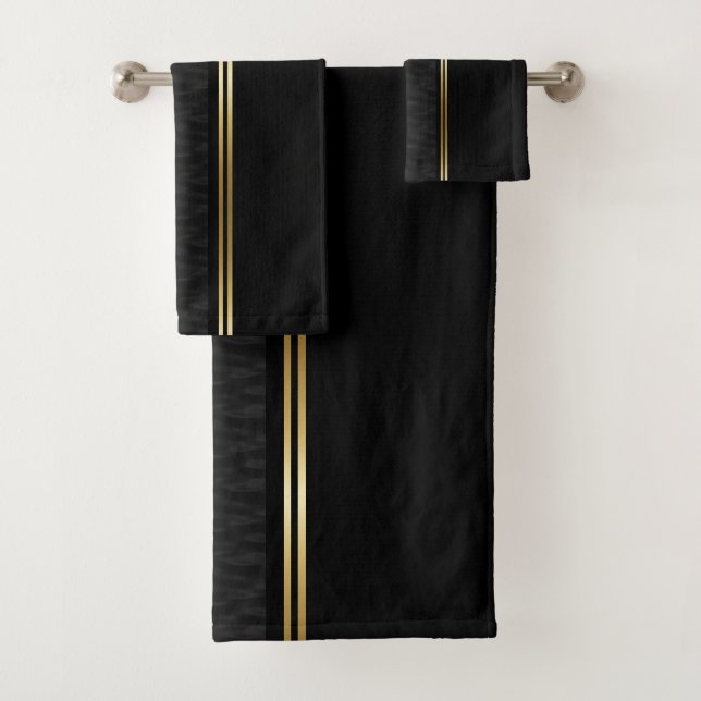 Black Water Bath Towel Set (Insitu)