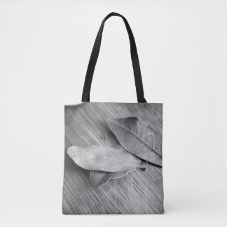 Black & White Bay Leaves on a Cutting Board Cute Tote Bag