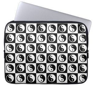 Black White Chequered Yin-yang Zen Block Print Laptop Sleeve
