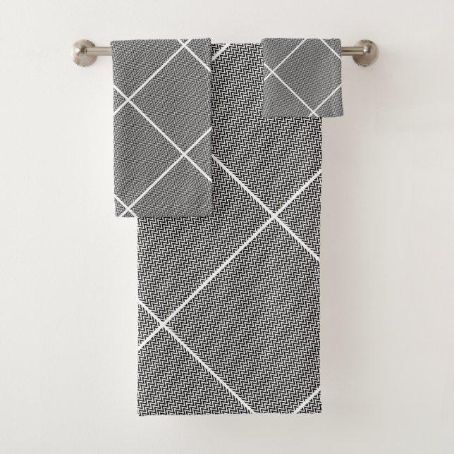 BLACK WHITE CHEVRON ABSTRACT BATHROOM TOWEL (Insitu)