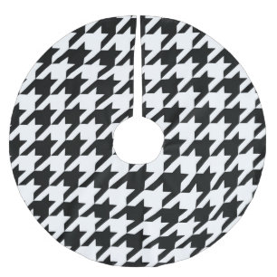 Black White Classic Houndstooth Check Brushed Polyester Tree Skirt