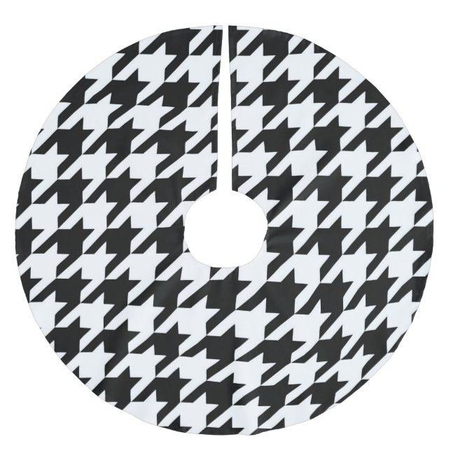 Black White Classic Houndstooth Check Brushed Polyester Tree Skirt (Front)