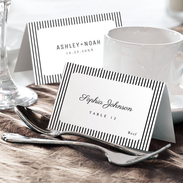 Black & White Elegance Classy Foldable Place Card (Black & White Elegance Classy Foldable Place Card)