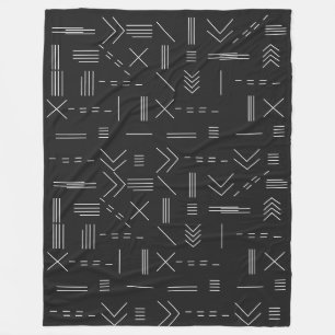 Black White Gorgeous Modern Geometric Pattern Fleece Blanket