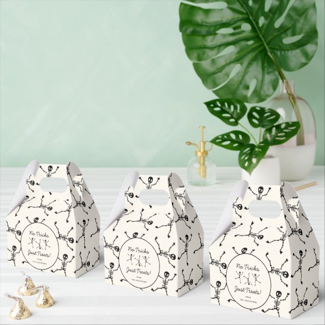 Black & White Hand Drawn Skeleton Halloween Favour Box (Multiple)