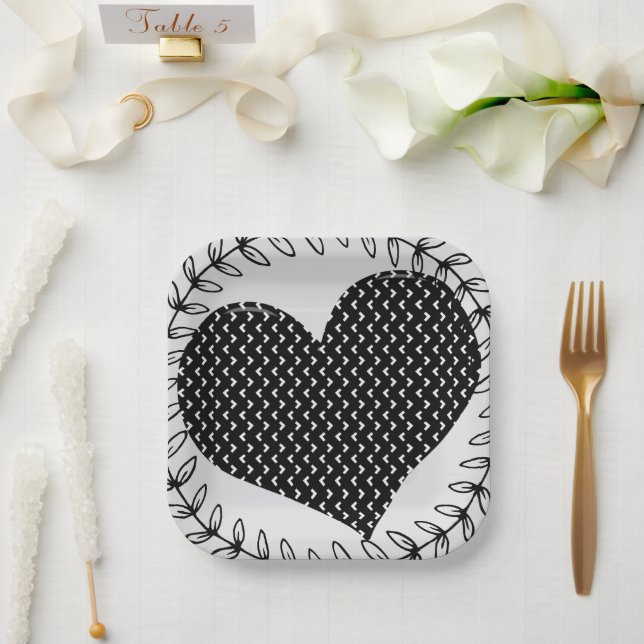 Black & White Heart Paper Plates (Wedding)