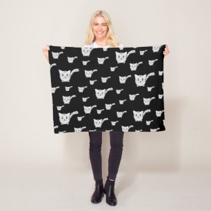 Black & White Kitty Pattern Fleece Blanket
