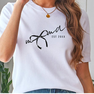 Black & White  Mama Lettering With Bow Women  T-Shirt