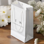 Black White Modern Minimalist Monogram Name Small Gift Bag<br><div class="desc">Present your gifts in style with our Black and White Modern Minimalist Monogram Name Gift Bag. This elegant bag boasts a clean and contemporary design, featuring a customisable monogram that adds a personalised touch to your gift-giving. Crafted with quality in mind, this bag is both sophisticated and minimalist, making it...</div>