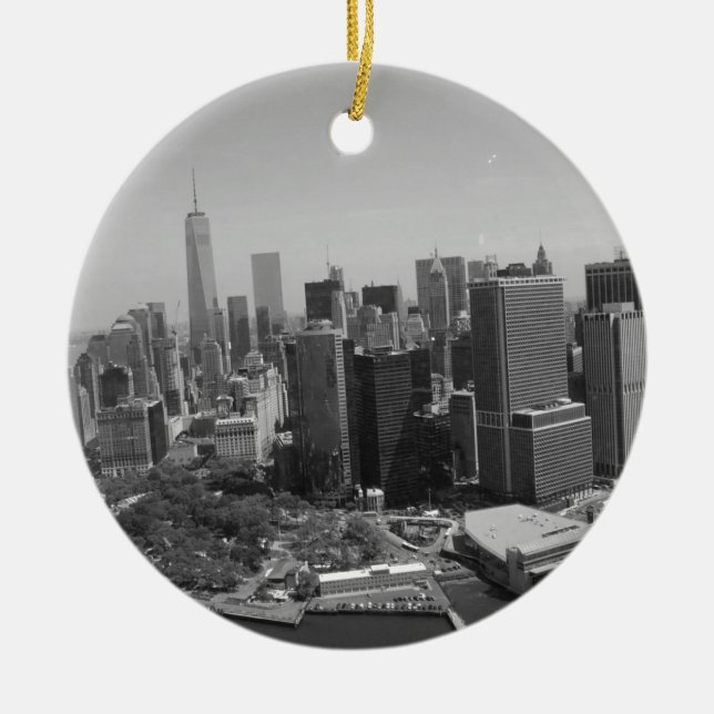 Black White New York City Skyline Ceramic Tree Decoration (Front)