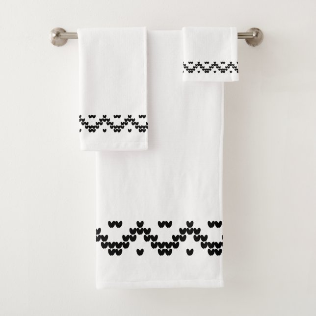 Black White Norwegian border Bath Towel Set (Insitu)
