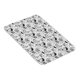 Black & White Paisley Pattern –Elegant Textile Art Magnet
