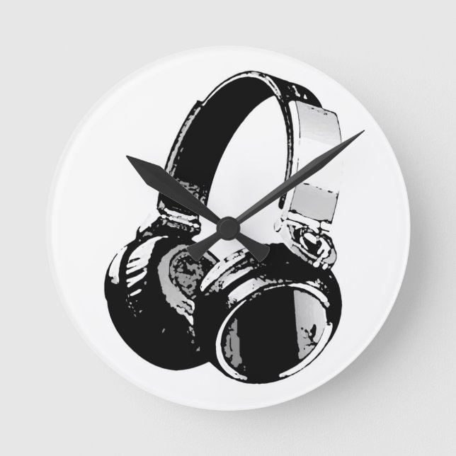 Black & White Pop Art Headphone Round Clock (Front)
