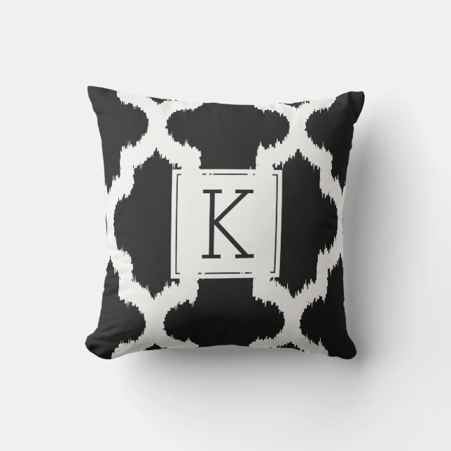Black & White Quatrefoil Ikat Style Outdoor Cushion (Front)