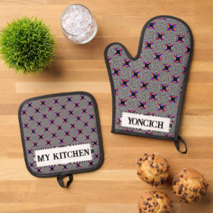 Black & White Radiation by Kenneth Yoncich Oven Mitt & Pot Holder Set
