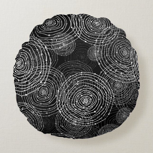 Black White: Round Shapes Seamless. Cushion (Front)