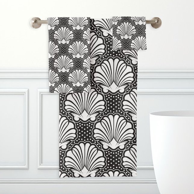 Black & White Seashell  Bath Towel Set (Creator Uploaded)