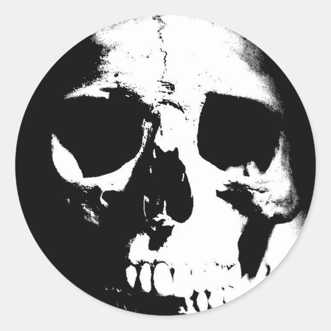 Black & White Skull Classic Round Sticker (Front)