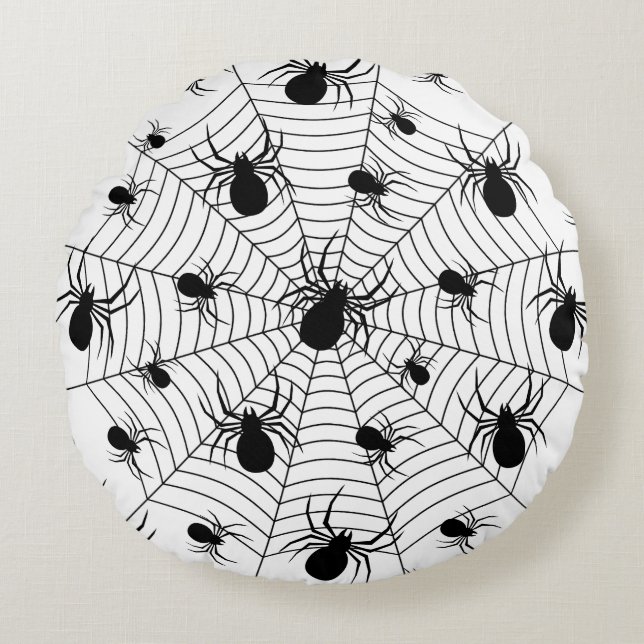 Black White spiders spiderweb Halloween pattern Round Cushion (Front)