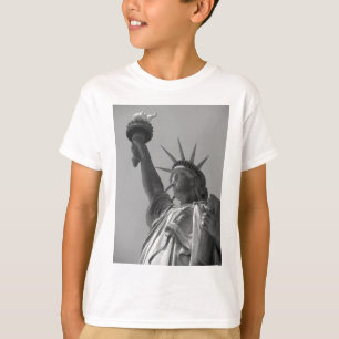 Black & White Statue of Liberty New York City T-Shirt