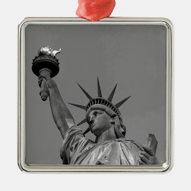 Black & White Statue of Liberty New York Metal Tree Decoration (Front)
