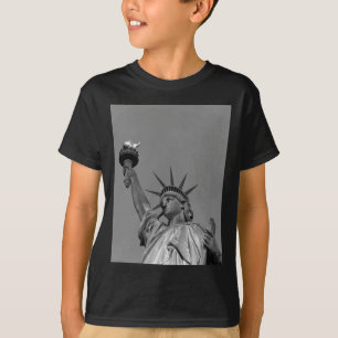 Black & White Statue of Liberty New York T-Shirt