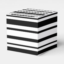 Black & White Uneven Stripes