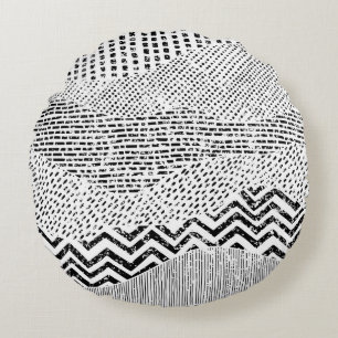 Black White Wavy Patchwork Ornament Round Cushion