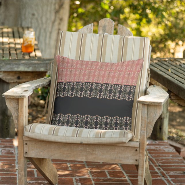 Black With Pink Cushion (Chair)