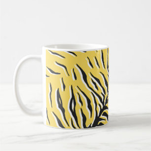 Black-yellow tiger stripes: vintage pattern. coffee mug