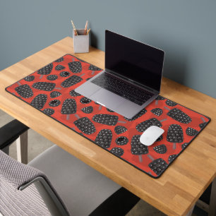 Blackberry and blackberry ice cream pattern desk mat
