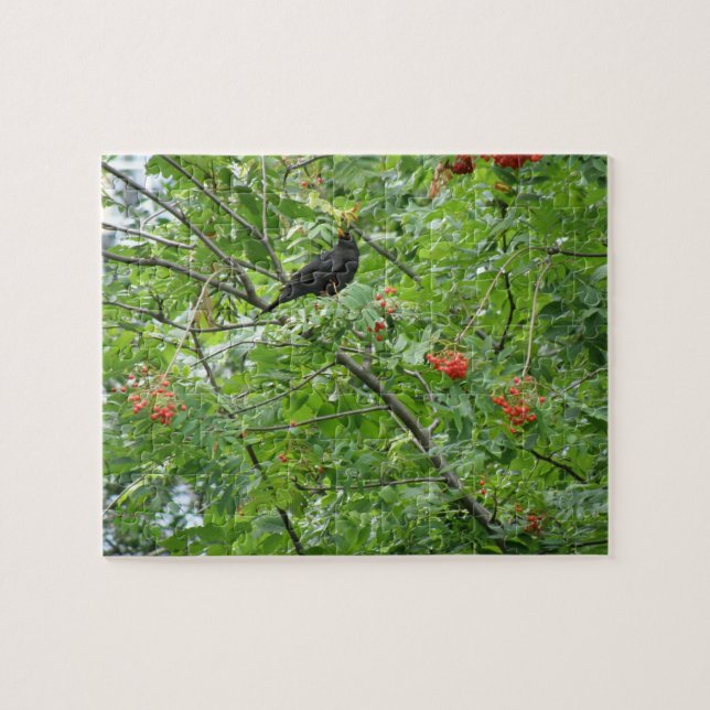 Blackbird and Berries Puzzle (Horizontal)