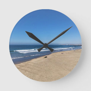 Blackies, Newport Beach, California Round Clock