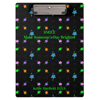 Blackout Daisy Clipboard