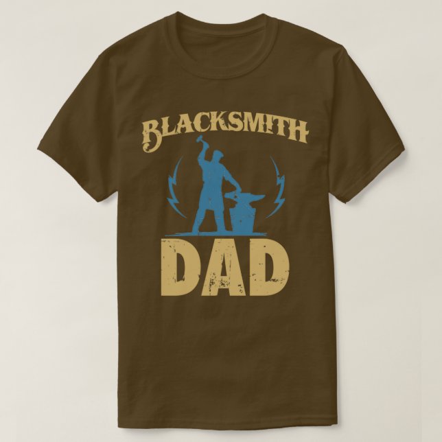Blacksmith Dad Gift Idea Blacksmithing Forging T T-Shirt (Design Front)