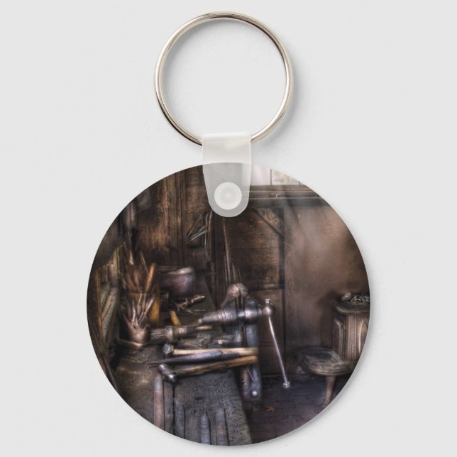 Blacksmith - The Blacksmith's Shop Key Ring (Front)