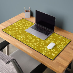 Blackthorn Pattern gold  Desk Mat