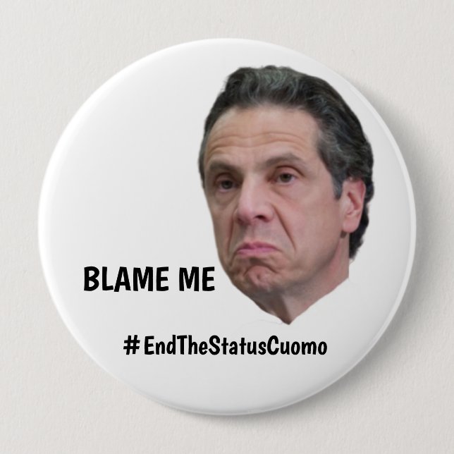 Blame him. 10 cm round badge (Front)