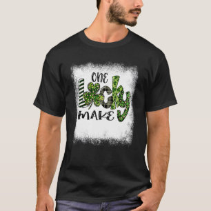 Bleached St Patricks Day Leopard One Lucky Make T-Shirt
