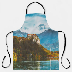 Bled Castle: Slovenian Cliff Overlook. Apron