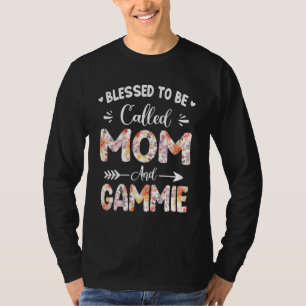 Blessed To Be Called Mum And Gammie Funny Mothers  T-Shirt