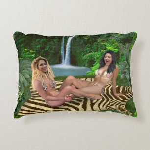 BLONDE VS BRUNETTE DECORATIVE CUSHION
