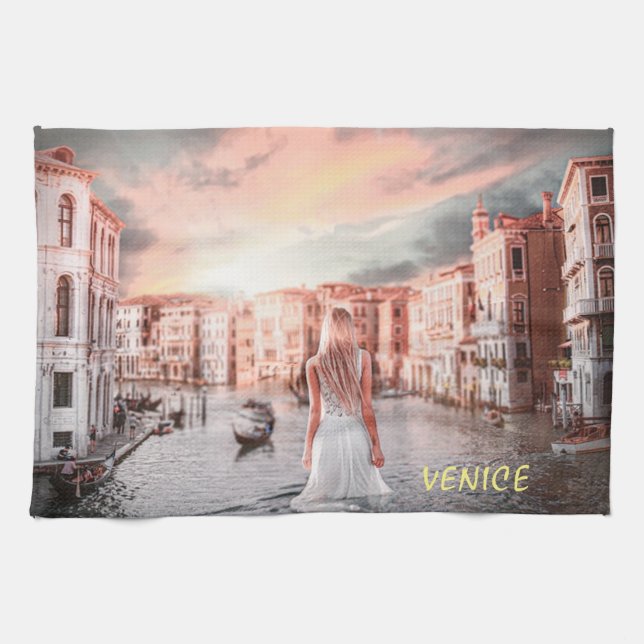 Blondie In Romantic Venice      Tea Towel (Horizontal)