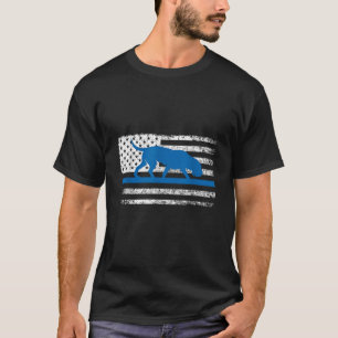 Bloodhound K9 Police Officer USA Flag Thin Blue Li T-Shirt