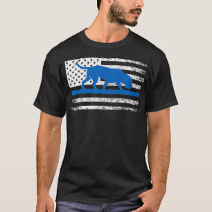 Bloodhound K9 Police Officer USA Flag Thin Blue T-Shirt