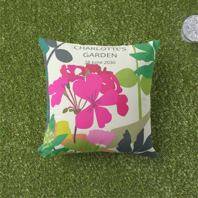  Blooming Geraniums Florist Garden Party  Cushion (Grass)