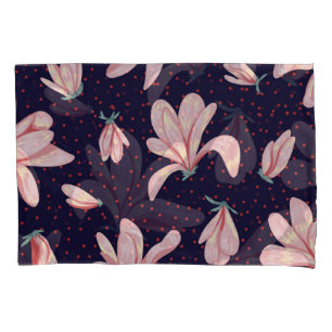 Blooming magnolias, hand-drawn vintage pattern. pillowcase