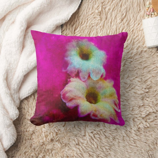 Blossoms in pink  cushion (Blanket)