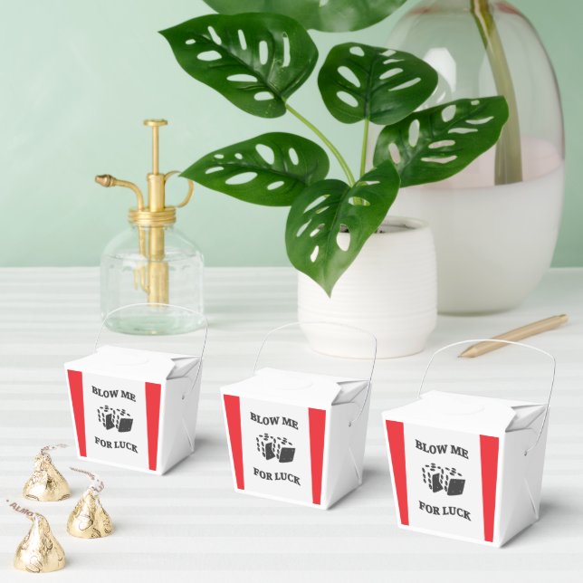 BLOW ME FOR LUCK FAVOUR BOX (Multiple)