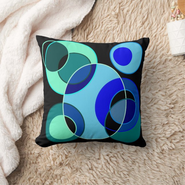 Blue and green intersecting circles design cushion (Blanket)